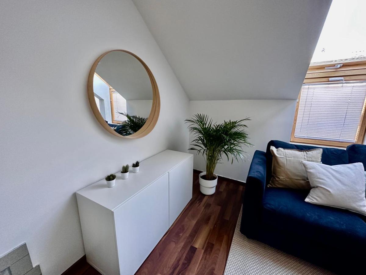 Designer Apartment Im Herzen Von Fulpmes Εξωτερικό φωτογραφία